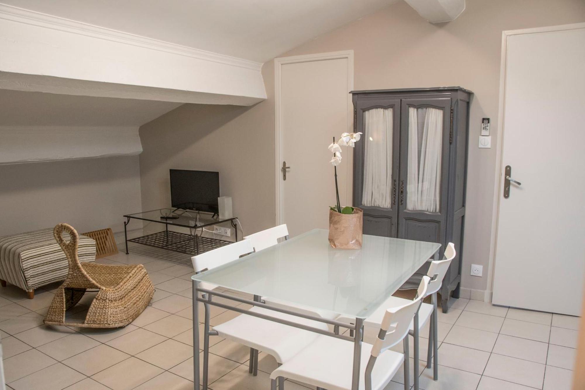 Le Clos De Manon การ์กาซอน ภายนอก รูปภาพ